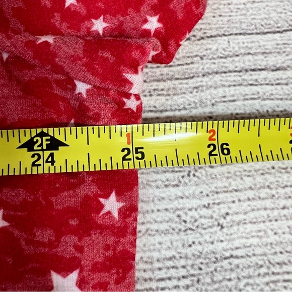 RED STARS TOP - Picture 5 of 6